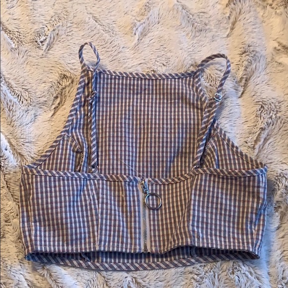 Urban Outfitters Crop top - Picture 2 of 3